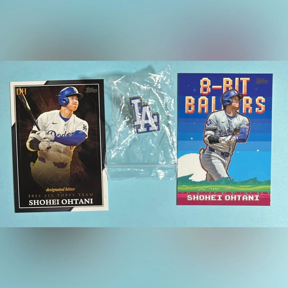 Shohei Ohtani LA Dodgers 2 Topps Trading Cards - and LA Dodgers logo pin
